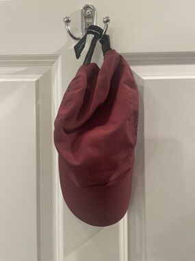 Athleta Maroon/Deep Red Performance Hat